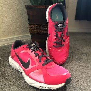 Nike Free XT Flywire Quick Fit Running Shoes